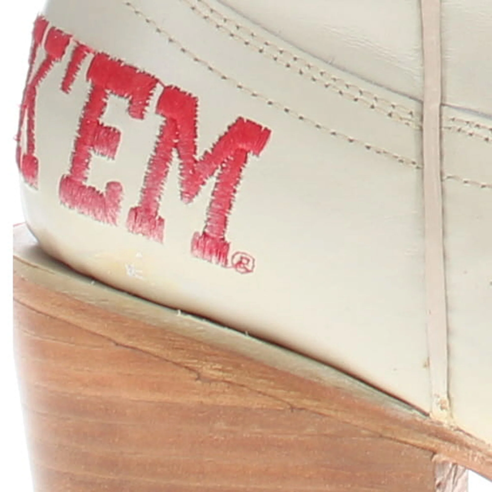 Thumbnail 13